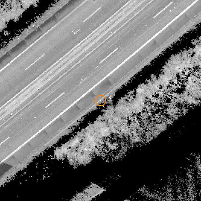 road context view of a rail half-post candidate